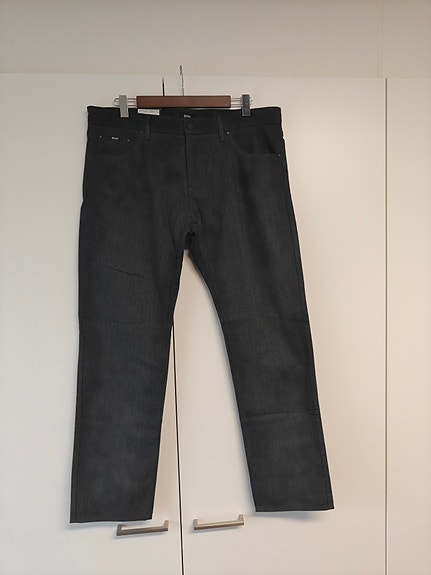 Hugo Boss Maine farkut