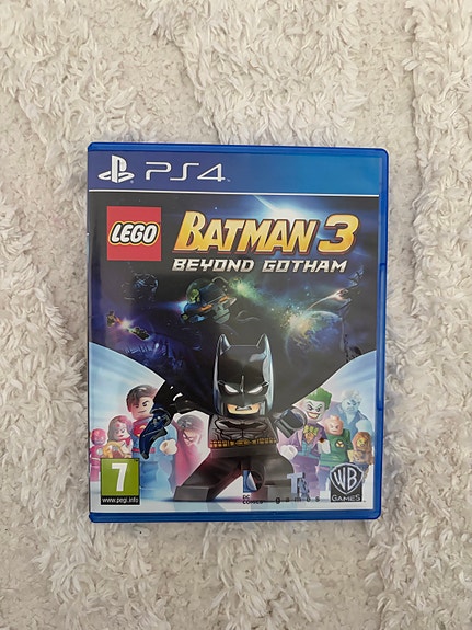 PlayStation 4 LEGO Batman 3 Beyond Gotham -peli