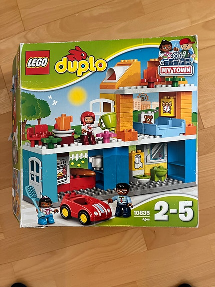 LEGO DUPLO My Town omakotitalo
