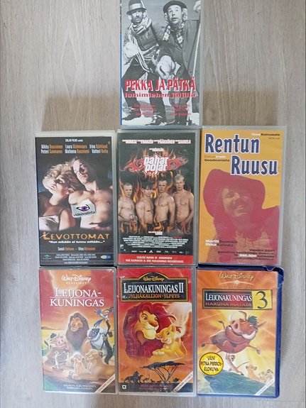 VHS-kasettien setti elokuvat ja Leijonakuningas