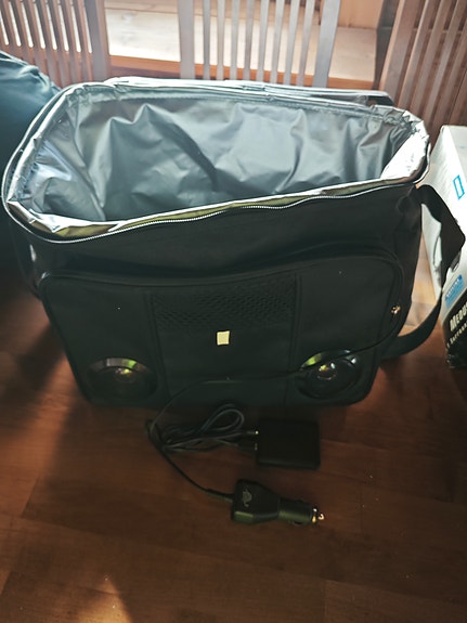 Bluetooth radio+kylmälaukku