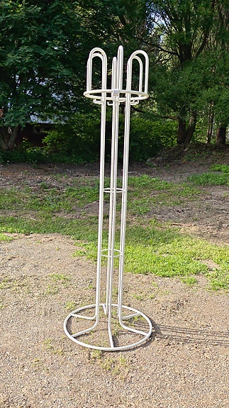 Valkoinen naulakko