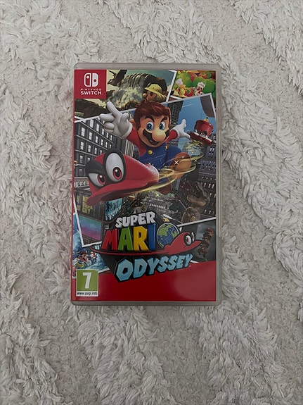 Nintendo Switch Super Mario Odyssey peli