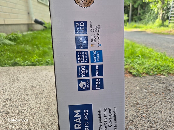 Product image 2 of 3