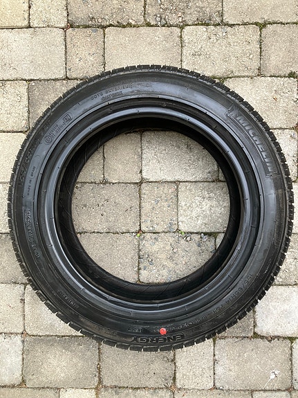 Citroen C1 Toyota Aygo Peugeot 107 155/65 R14 yksi kesärengas vararengas