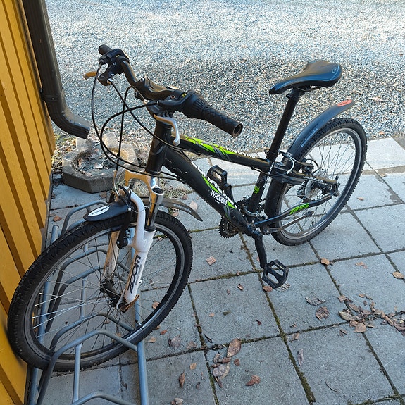 Nakamura Shadow maastopyörä 24"