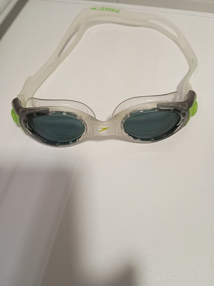 Speedo uimalasit koko 6-14v.