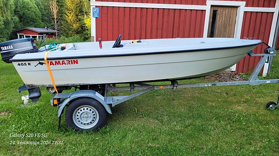 Yamarin 405 big fish + Yamaha 20hp 2t + Traileri