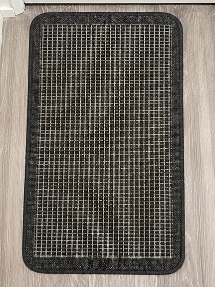 musta IKEA-eteismatto Black IKEA Hallway Rug