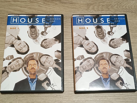 House season 1 DVD 1+2