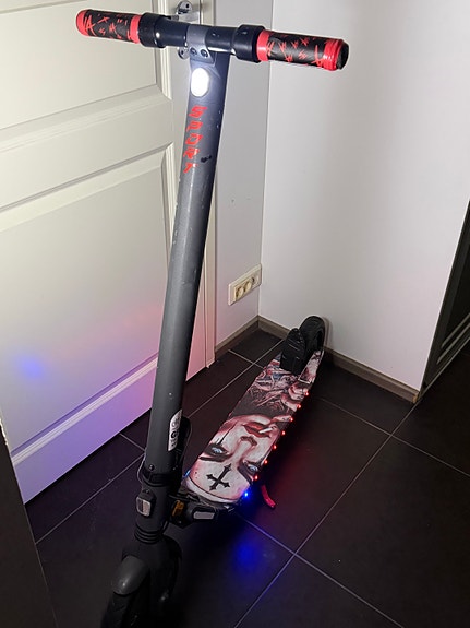 Product image 2 of 4