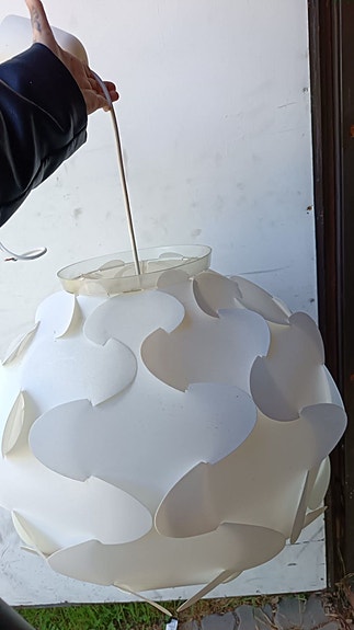 Ikea iso pallo lamppu