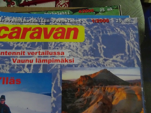 Caravan lehti   1  / 2000