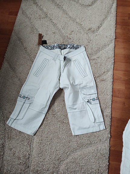 Valkoiset naisten shortsit XS