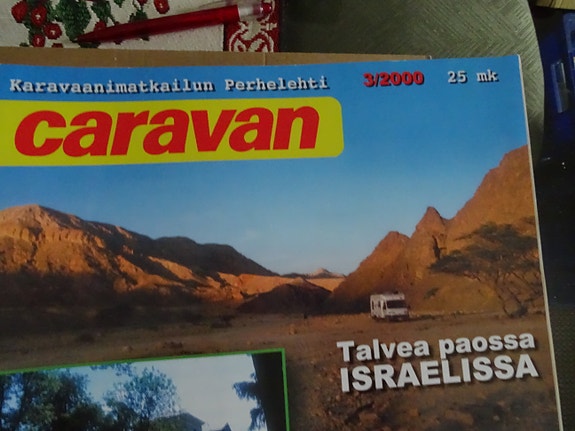 caravan  lehti  3  / 2000