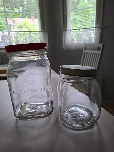 Lasitölkit