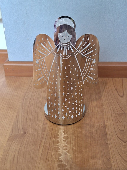 Myydään PartyLite Enchanted Angel votiivi /tuikkuteline