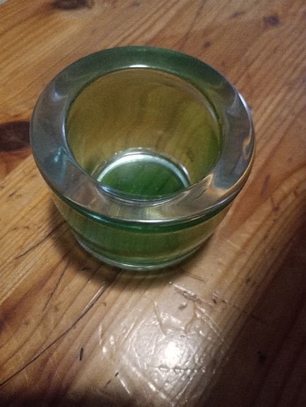 Iittala IKI vihreä tuikkukynttilän kuppi