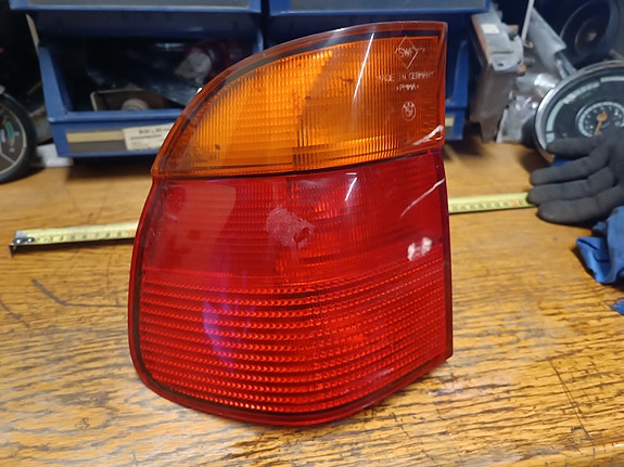 BMW E39 vasen takavalo