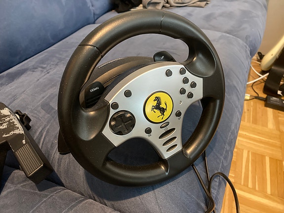 Ratti+poljin Thrustmaster Ferrari Challenge PC / PS3