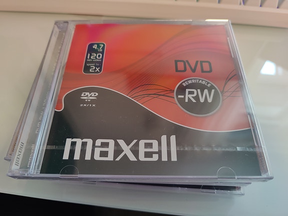 Tyhjiä DVD-levyjä