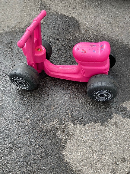 Plasto potkumopo pinkki