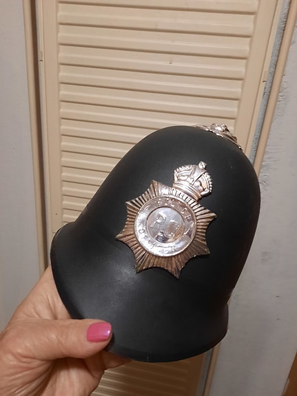 Poliisin kypärä