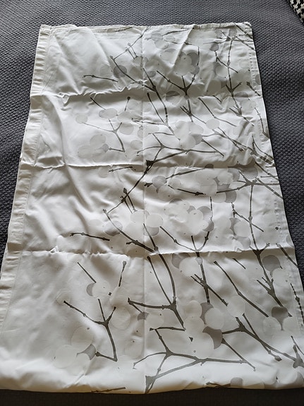 Marimekko verhokappa lumimarja