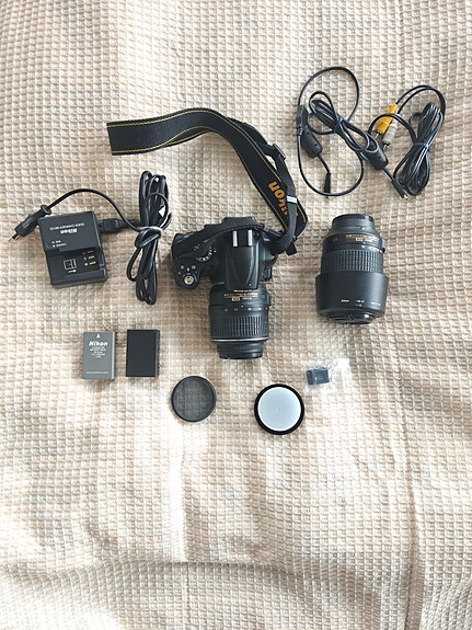 Nikon D5000 digijärjestelmäkamera
