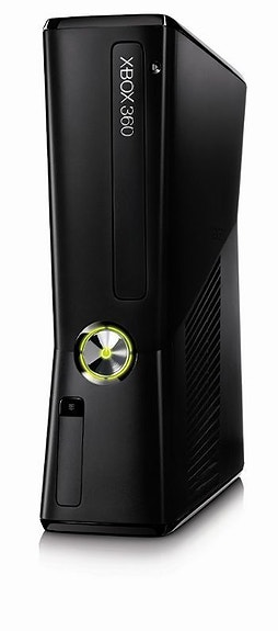 Microsoft Xbox 360 Slim 4 Gb (Käytetty)
