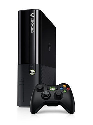 Microsoft Xbox 360 E 4 Gb (Käytetty)