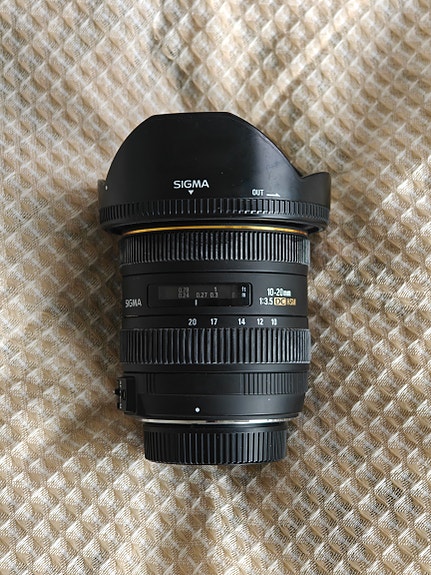 Sigma 10-20mm F3.5 EX DC laajakulmazoom-objektiivi