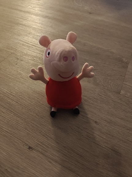 Pipsa possu pehmolelu