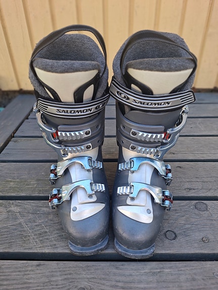 Salomon laskettelumonot, koko 24-24,5