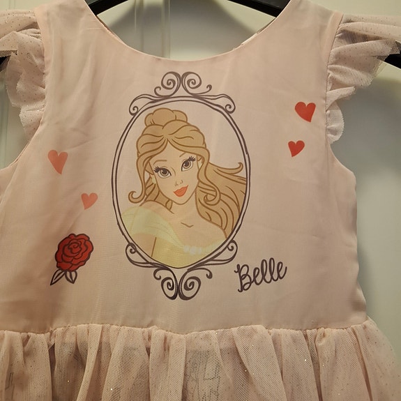 Belle mekko 122