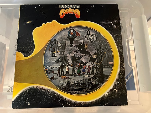Myydään: Wigwam Being vinyyli
