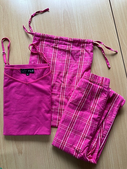 Flo pyjamapaita ja -housut XL pinkki vaaleanpunainen puuvilla