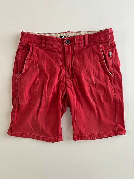 Miesten punaiset shortsit