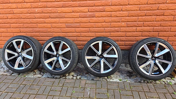 Polestar 3 22" vanteet renkailla