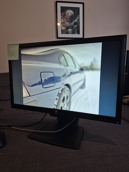 HP 23" näyttö #2