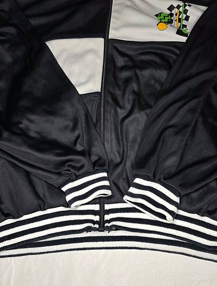 Product image 8 of 10