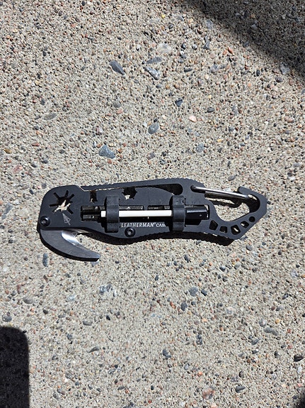 Leatherman cam