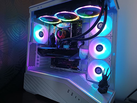 RX 9070 XT OC - I5-14600K - DDR5 6000 MHz CL30 32 Gt - Z790-P - SSD 1 TB NVMe