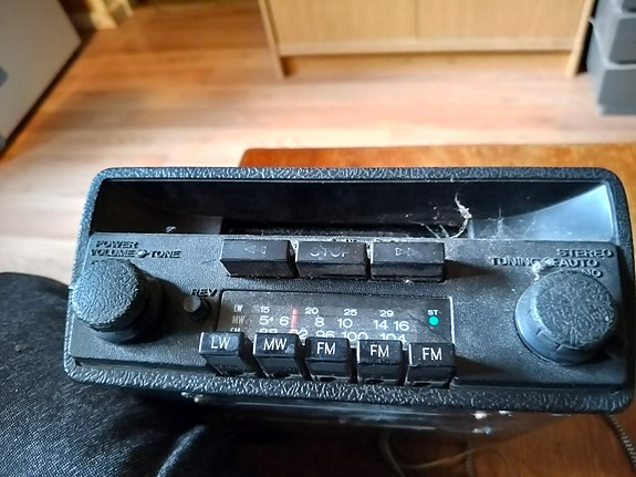 klassikko Volvon soitin