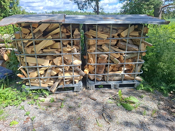 Polttopuuta halkoja