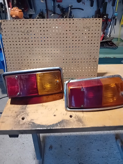 Mini takavalot 70 lukulaiseen