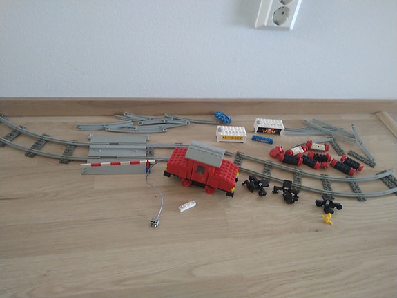 Lego 80 luvun juna paketti