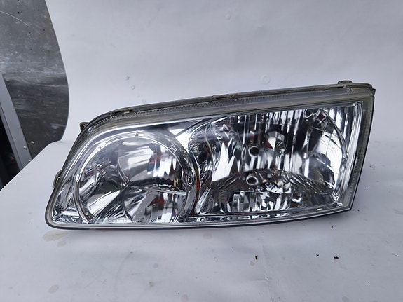 Hyundai H-1