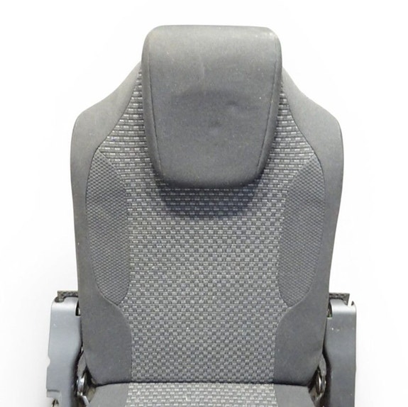 Citroen C4 Grande PIcasso tai Peugeot 5008 kolmannen istuinrivin istuimet