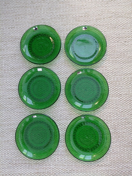 Kastehelmi lautaset 14 cm Arabia-tarralla